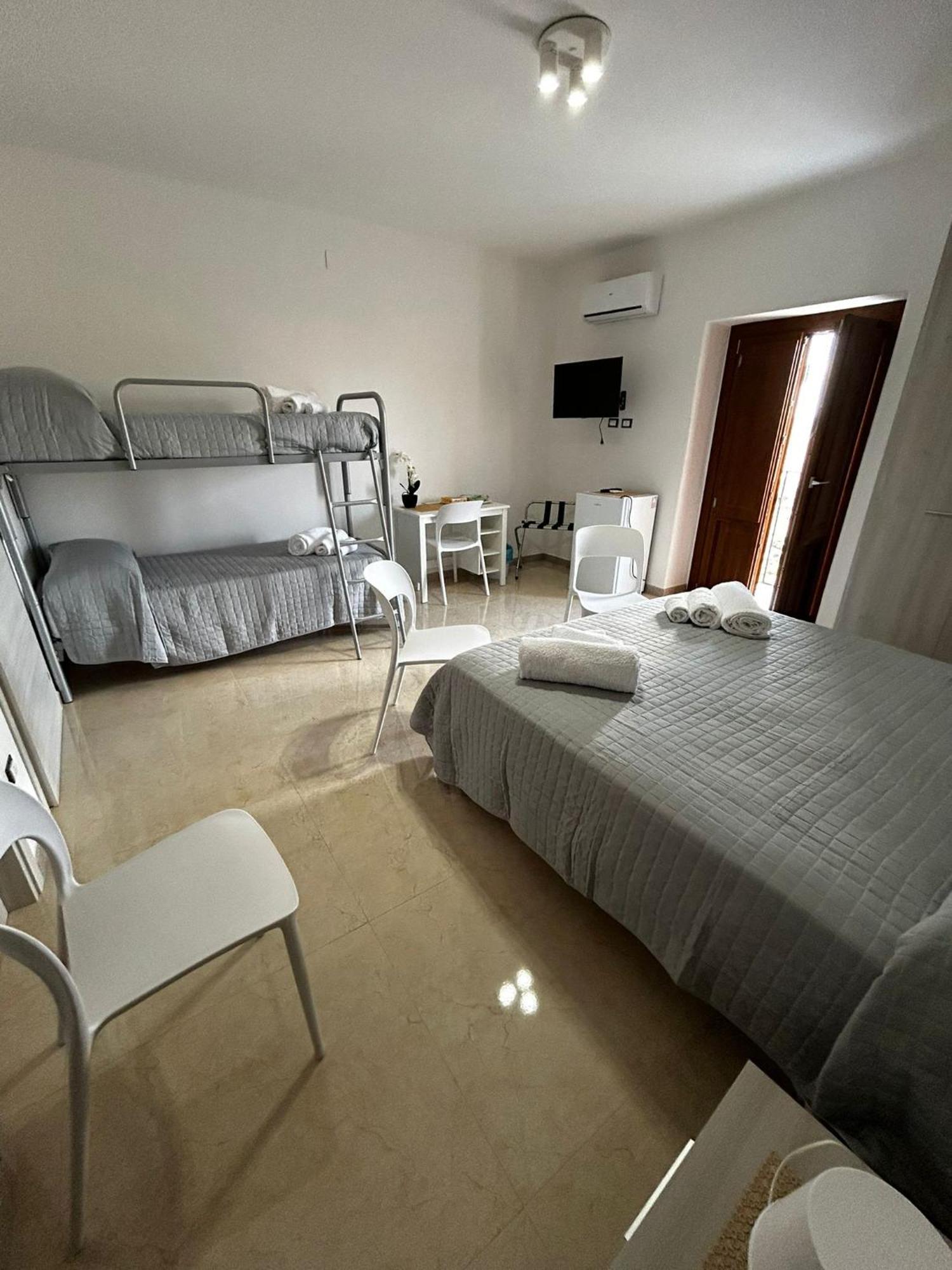 Hotel La Spiga Gangi Zewnętrze zdjęcie